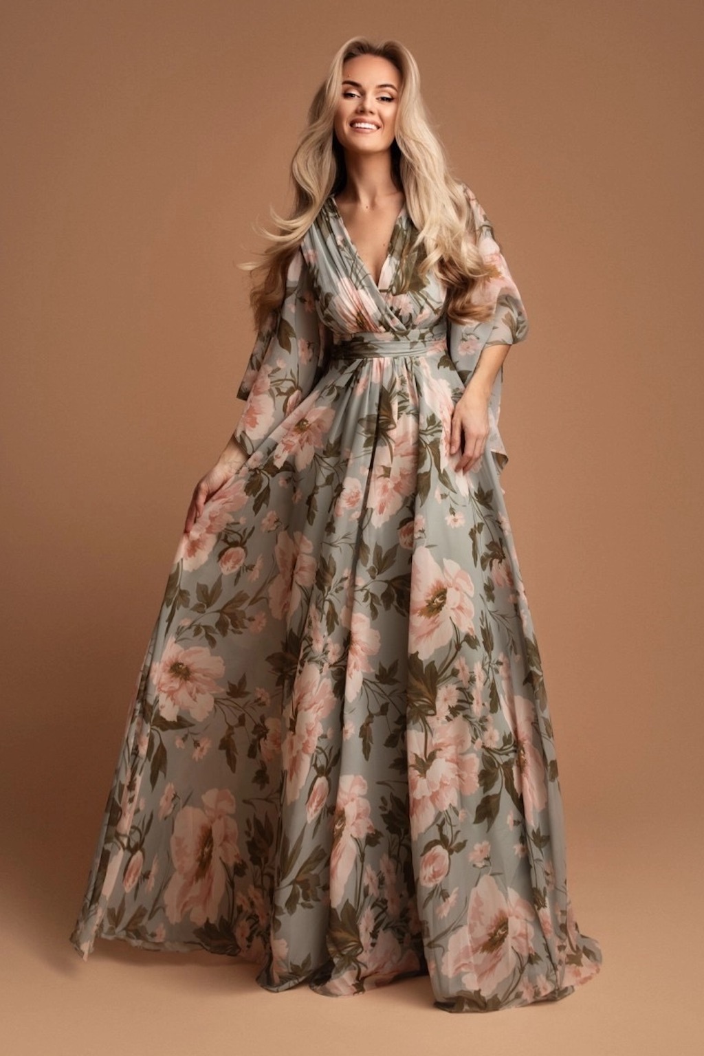 Poškodený tovar - Zelené kvetinové šaty s voľnými rukávmi Veľkosť: L - kvetované spoločenské šaty - dlhe kvetovane saty - dlhe kvetinove saty - letné kvetované šaty - dlhé kvetinové šaty - dlhé kvetované šaty - dlhe kvetovane spolocenske saty - kvetované šaty dlhé - spolocenske saty kvetovane - kvetovane dlhe saty - kvetinove saty dlhe - kvetované šaty na leto - spoločenské kvetované šaty - kvetinove dlhe saty - dlhe saty kvetovane - šaty na svadbu ako hosť - dámske šaty na svadbu - elegantné šaty na svadbu - letné šaty na svadbu - čo si obliecť na svadbu - oblečenie na svadbu - lacné šaty na svadbu - kvetované šaty na svadbu - saty na letnu svadbu - aké šaty na svadbu - pekné šaty na svadbu - jednoduche saty na svadbu - krásne šaty na svadbu - retro šaty na svadbu - dlhe saty na svadbu - letne saty na svadbu - extravagantne saty na svadbu - letné spoločenské šaty na svadbu - dlhé spoločenské šaty na svadbu - čo si obliecť na svadbu 2020 - kvetinové šaty na svadbu - spoločenské šaty na svadbu dlhe - damske spolocenske saty na svadbu - ake saty na svadbu ako host - ake saty sa nosia na svadbu 2020 - damske saty na svadbu - vecerne saty na svadbu - šifónové šaty na svadbu - letne dlhe saty na svadbu